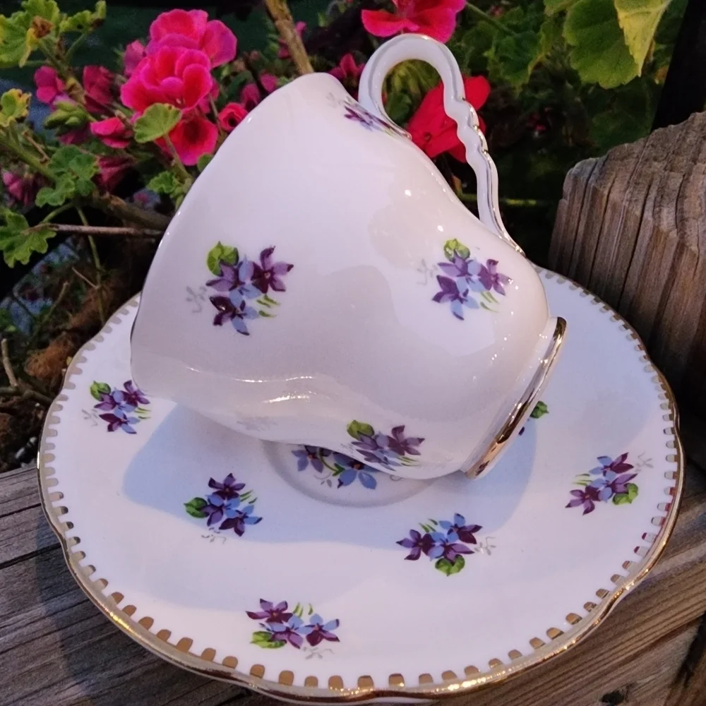 Sweet Violets Tea Cup & Saucer Royal Stafford Bone China England White Purple